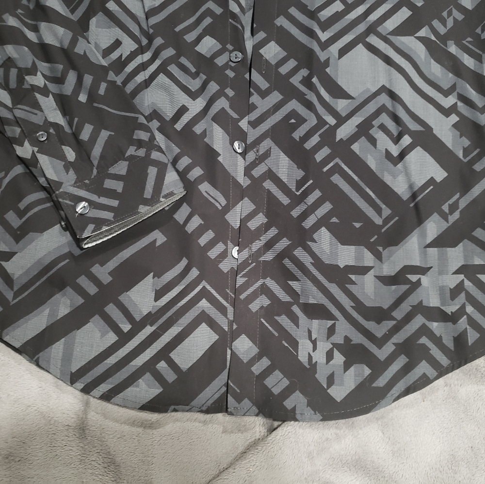 Calvin Klein Button Down - Picture 4 of 5